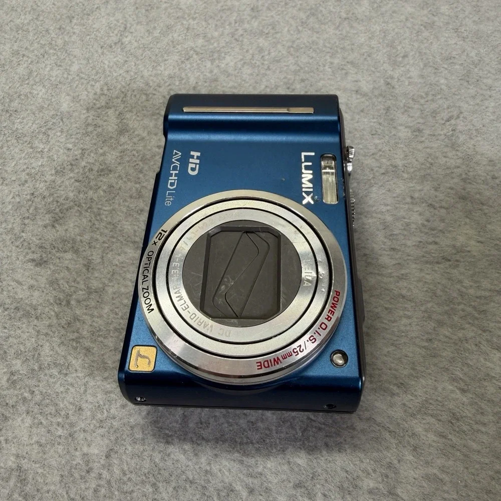 Panasonic LUMIX DMC-ZS7 12.1MP Untested Missing Battery Door